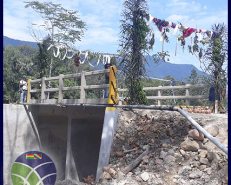 <span id='sec'>En Cochabamba - Puerto Villarroel:</span><br><span id='prim'>Puente Vehicular facilitará actividad comercial de productores agrícolas en Puerto Villarroel</span>